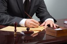 מדוע כדאי להיעזר בשירותיו המקצועיים של עורך דין מיסים?